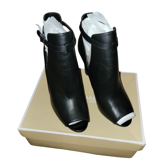 Michael Kors Lawson open toe bootie - Picture 1 of 10